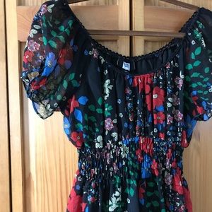 Short sleeve summer floral blouse